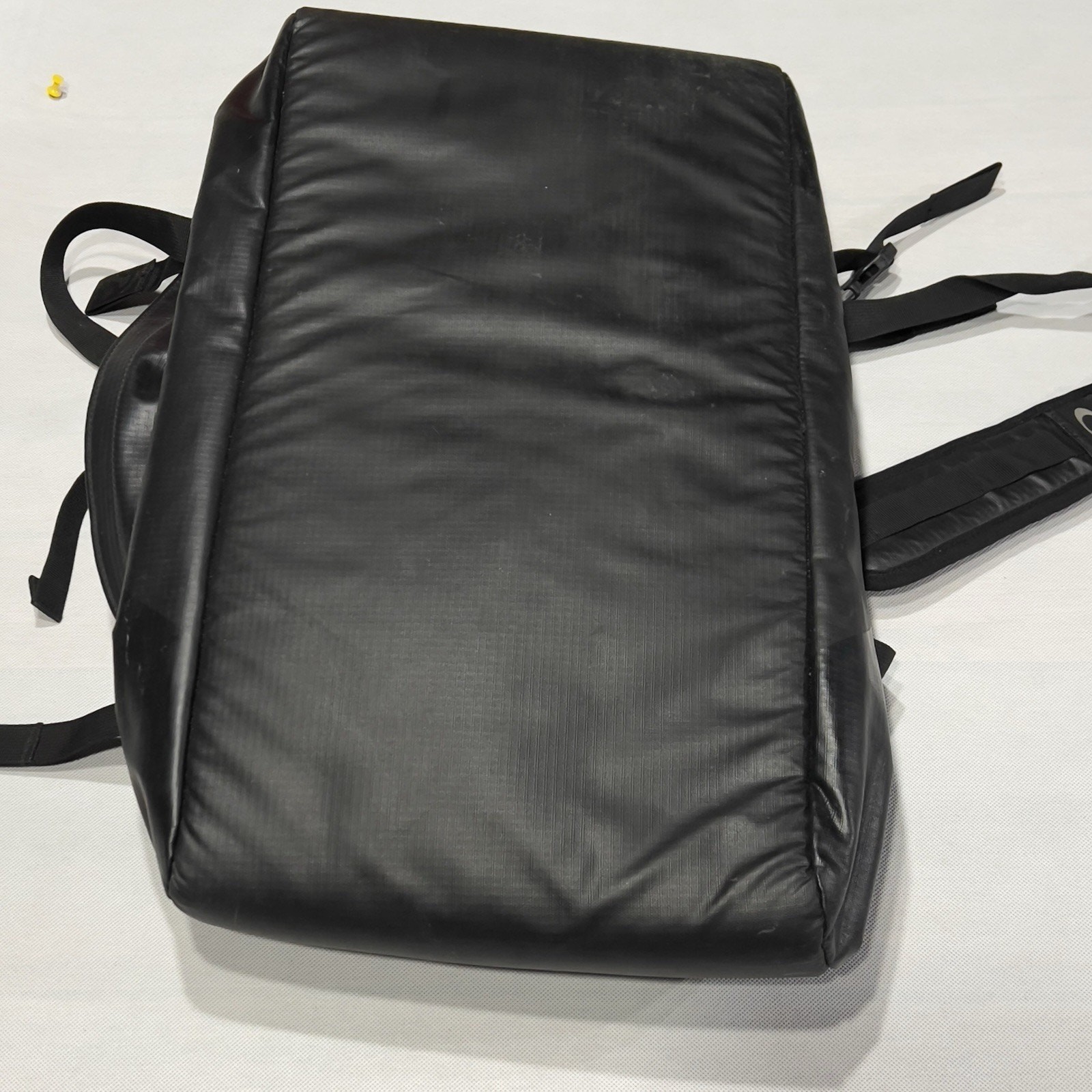 Oakley Motion 42L Factory Pilot Bag Blackout Roll Top Carry Case Backpack