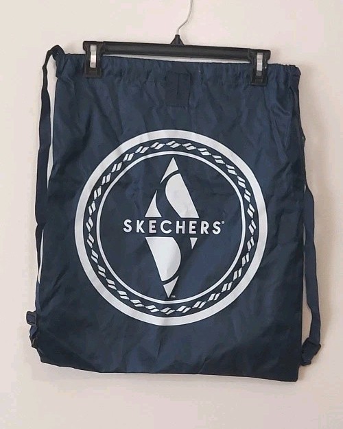 Skechers Navy Blue/White Lightweight Nylon Drawstring Gym Bag Adjustable Straps