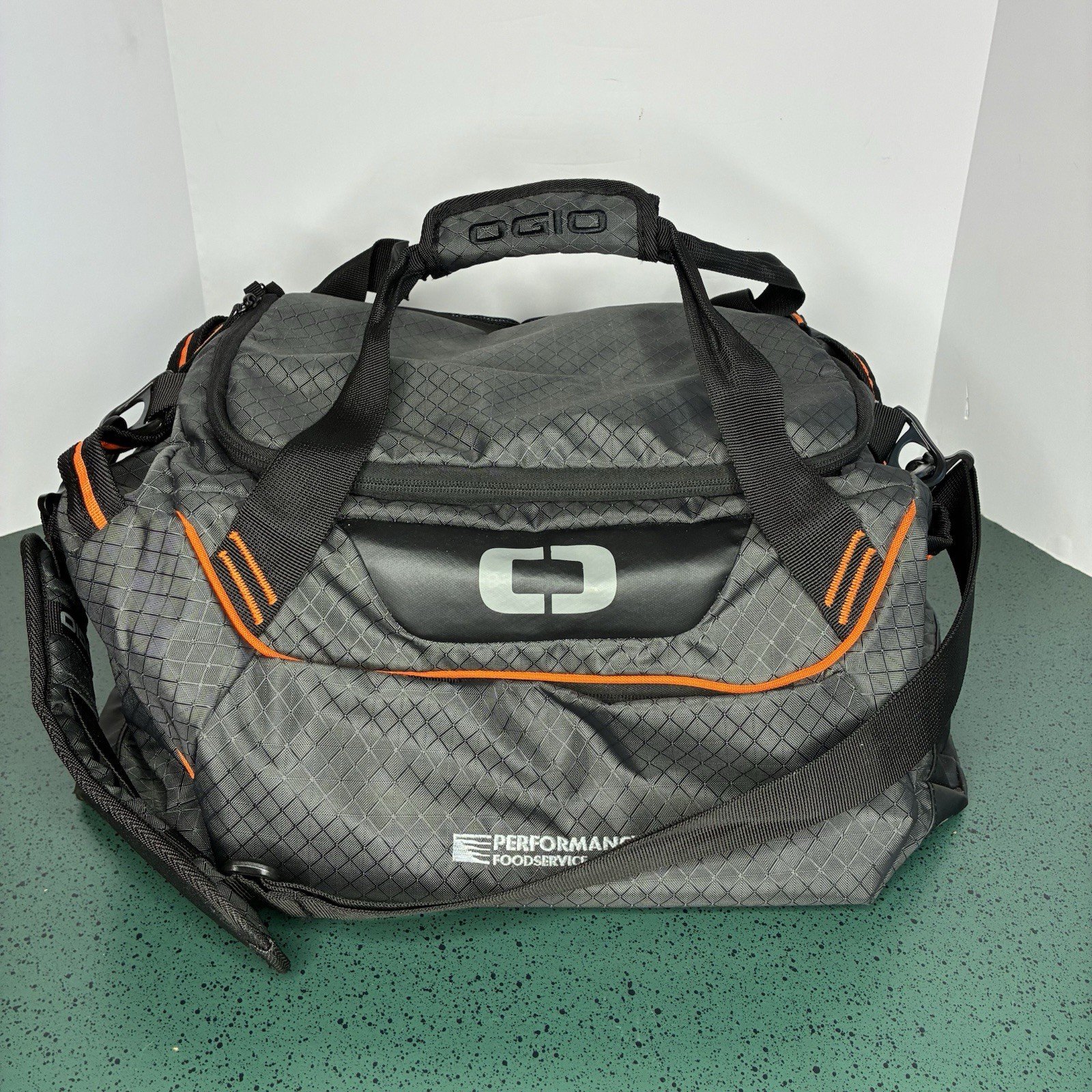 OGIO Catalyst Duffel Bag Tarmac/Orange Adjustable Strap Gym Travel Versatile