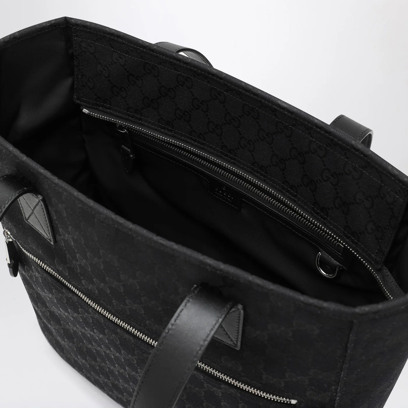 GUCCI GG black fabric shopping bag