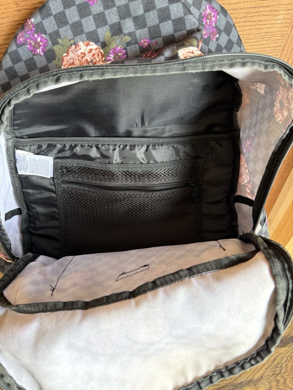 Vans Motivee 3 Backpack Black Checkered and Floral Retro 90’s Skater
