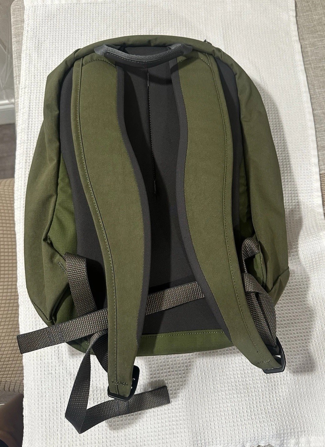 Bellroy Classic Backpack (2nd Edition) 20L – Ranger Green – NEW Without Tags