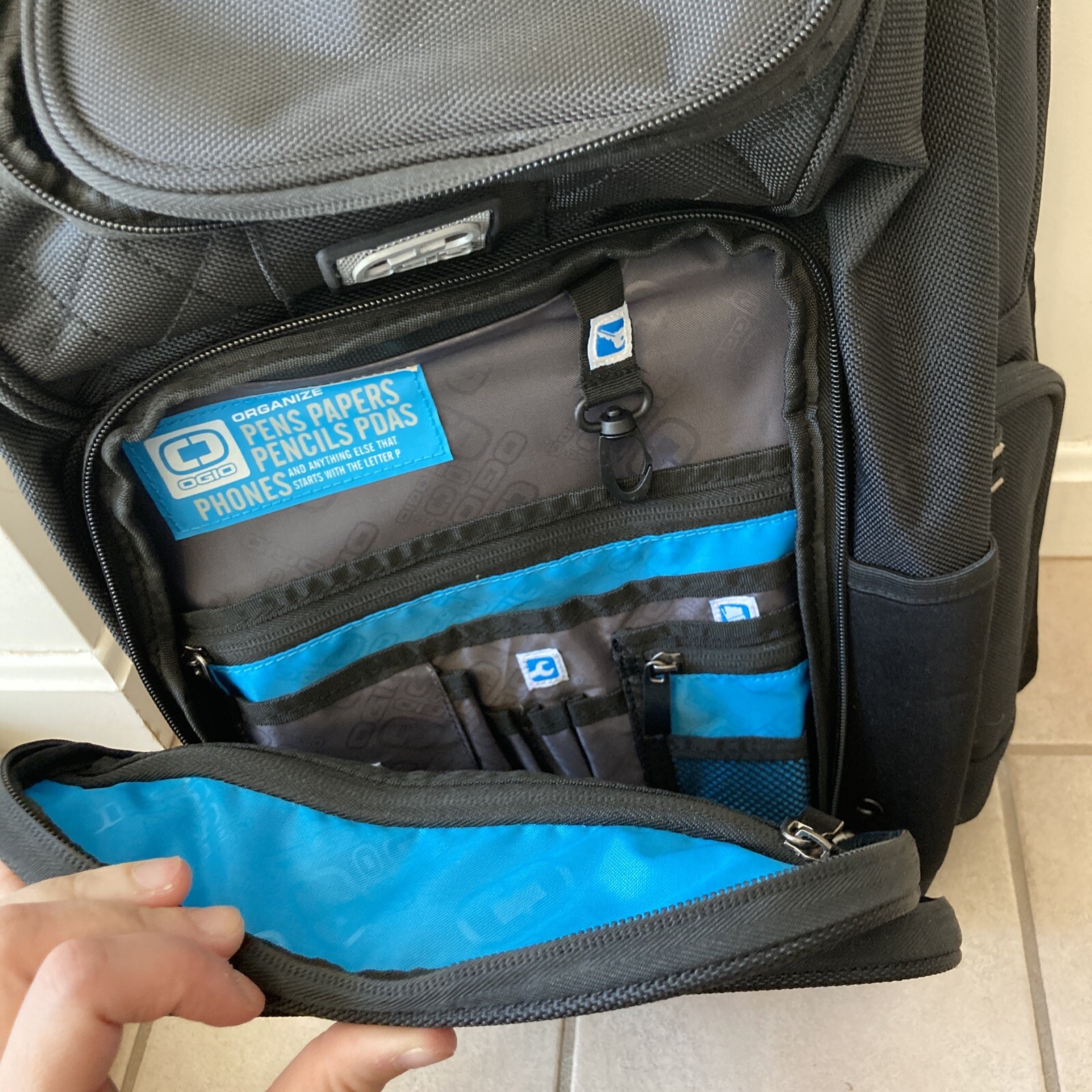 OGIO Epic Duralast Backpack 108090 Dr.McGillicuddy’s Logo New with Tags READ