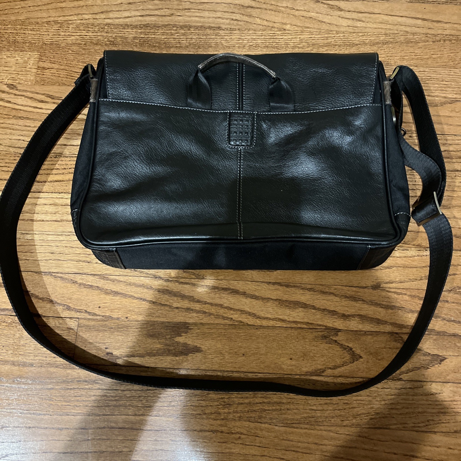 Boconi Black Leather Milano Grain Briefcase Messenger Bag W/Shouulder Strap 17″