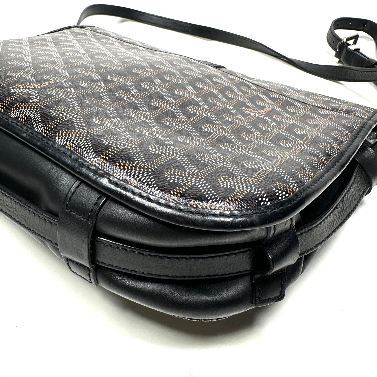 Authentic◇GOYARD Belvedere MM Shoulder Bag Herringbone Print Black Men’s