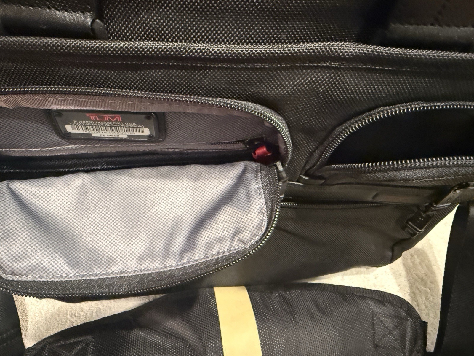 Tumi Black Alpha 2 FXT T-Pass Expandable Laptop Brief Bag # 26145D2 NEW