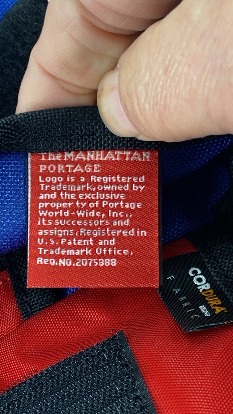 Manhattan Portage Messenger Bag Hook-and-Loop Closure Zip Pocket ROYAL BLUE NWT