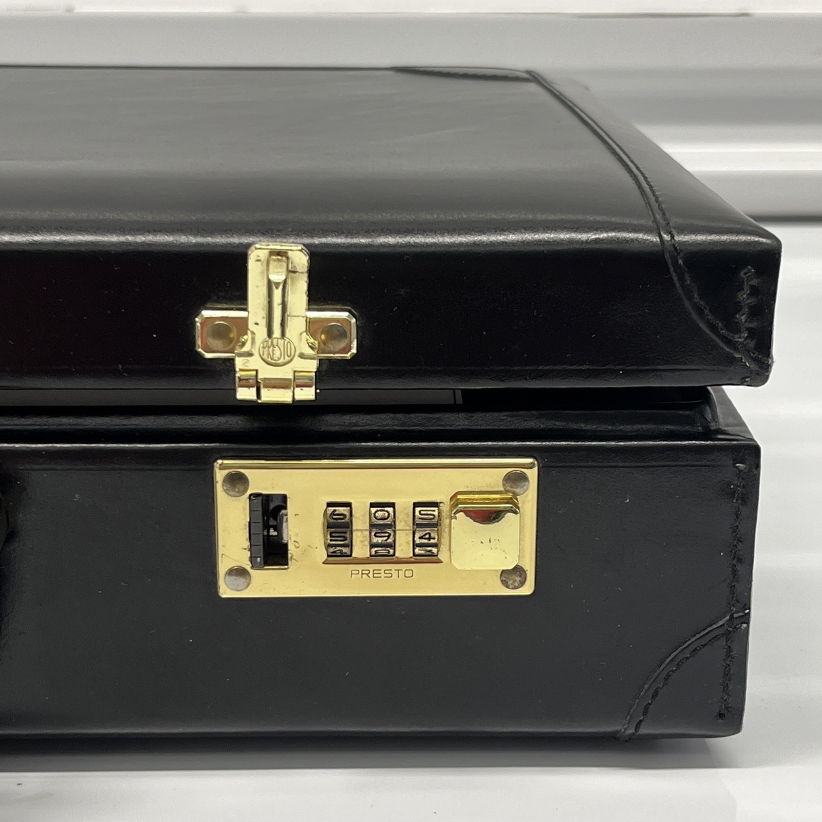 Renwick Black Leather Briefcase With Combination Locks – Made in Canada, EUC