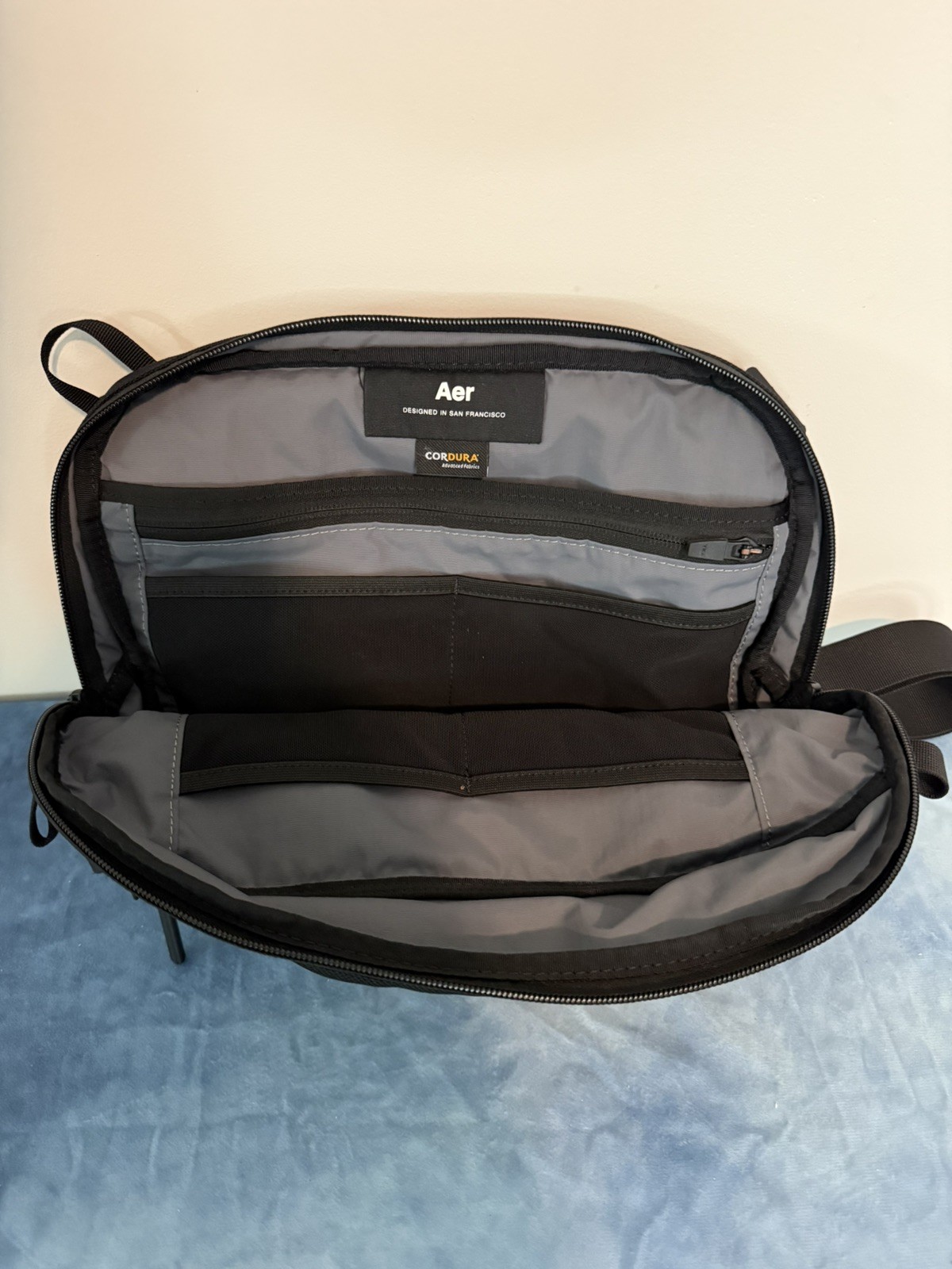 AER Day Sling 3 Max Black Cordura Shoulder Bag AER21038 Crossbody Ballistic