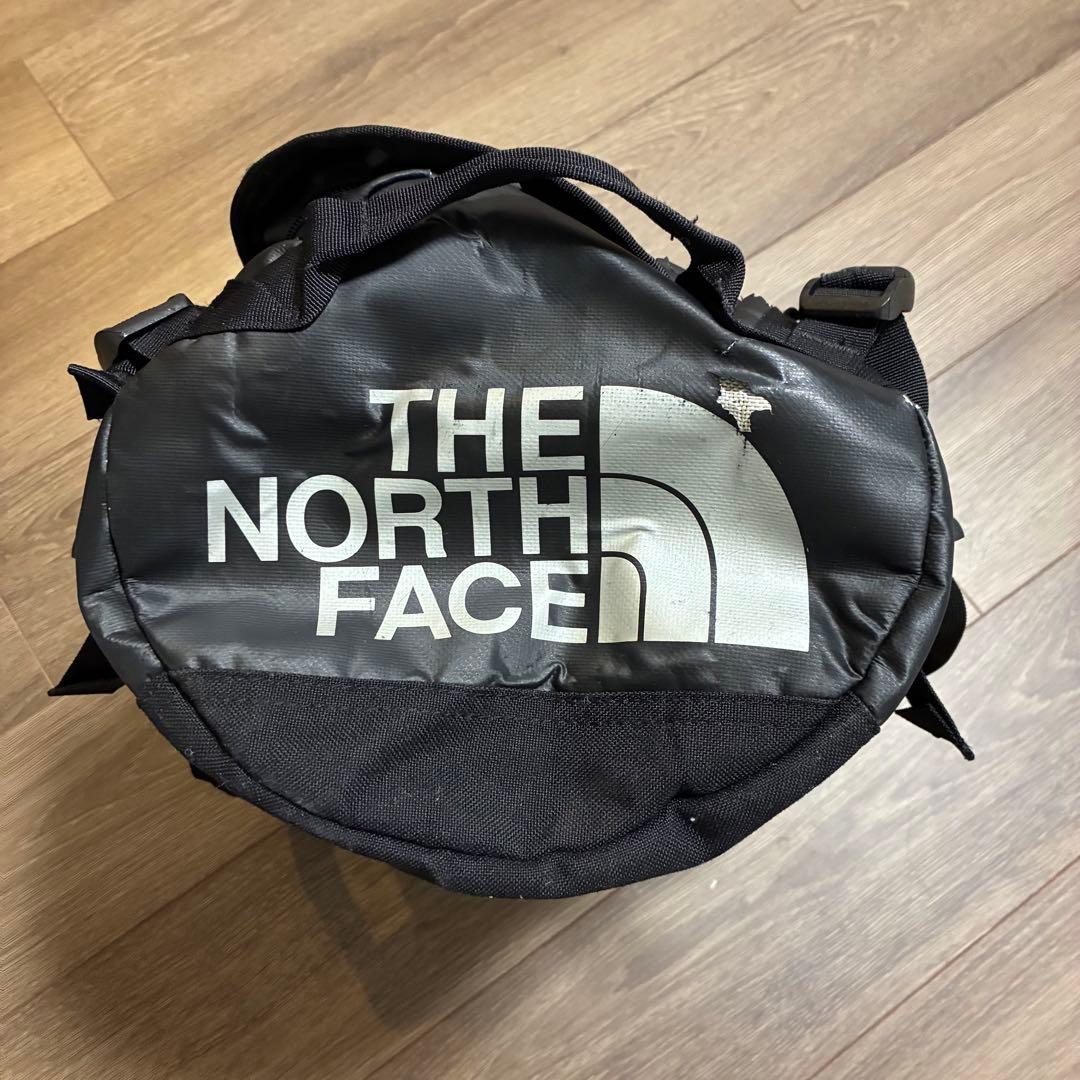THE NORTH FACE Backpack Black with Logo Design 40cm 25cm 23cm Classic