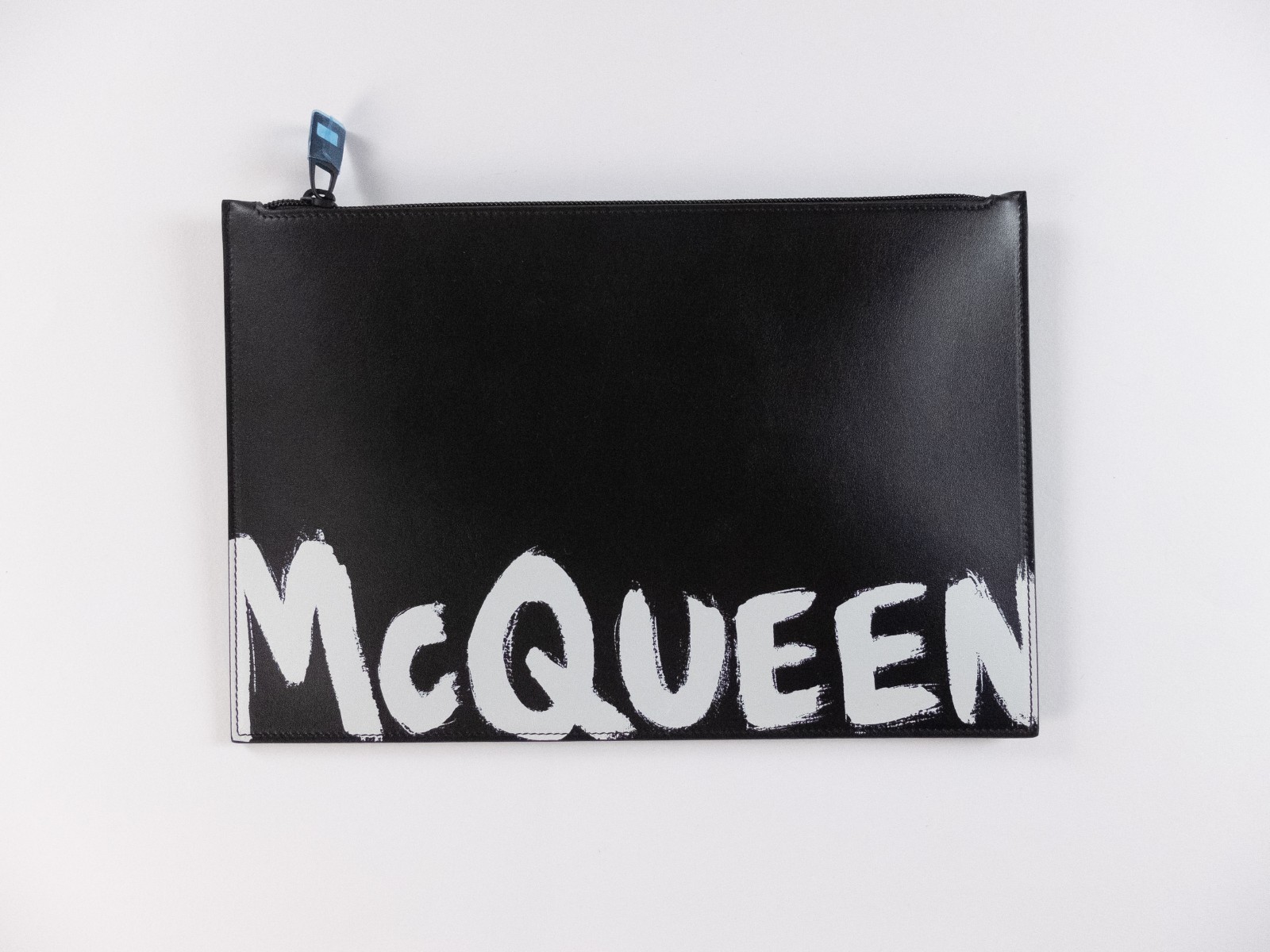 (NO CUSTOMS TAX) ALEXANDER MCQUEEN black white graffiti logo leather clutch bag