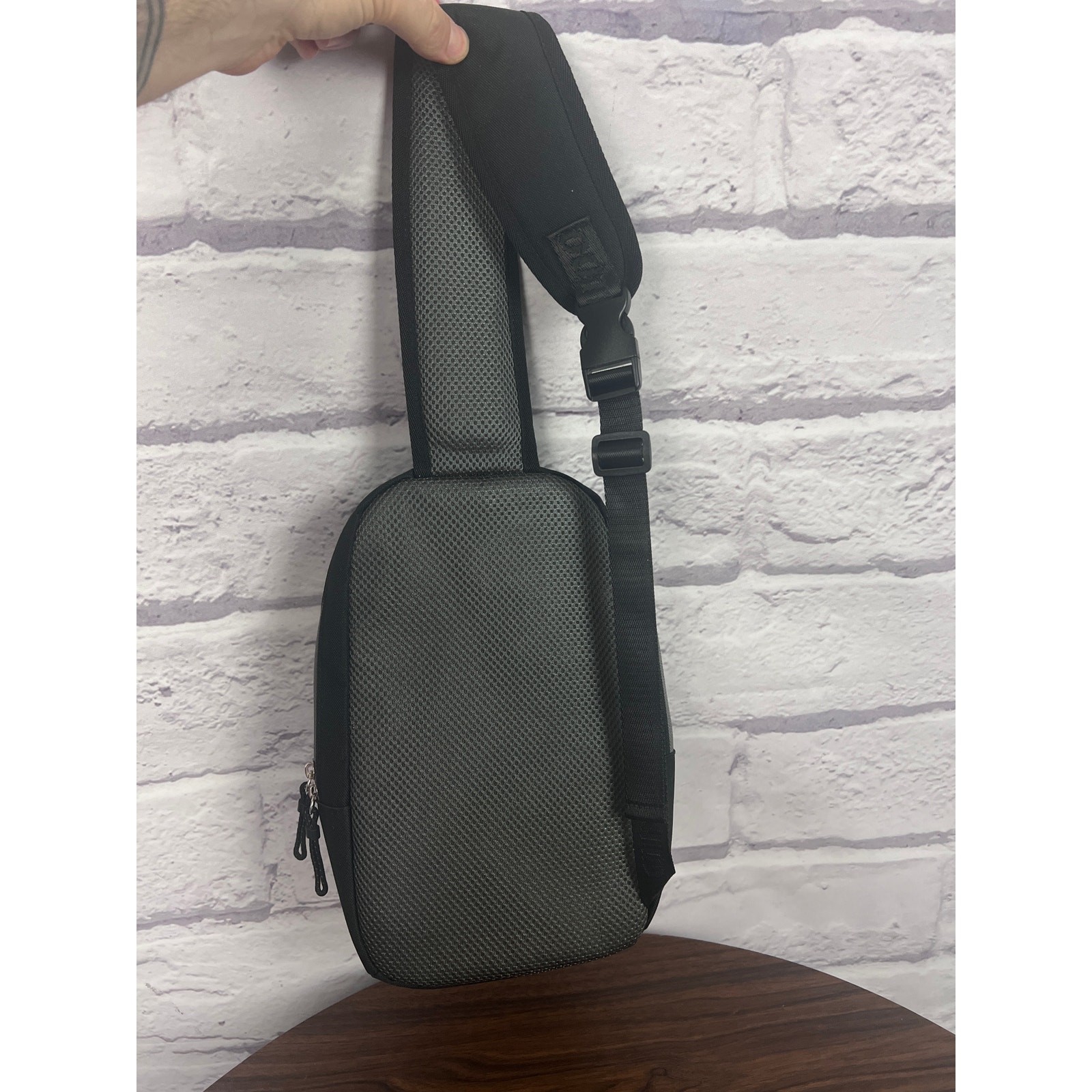 Highland Outdoor Unisex OS Gorpcore Outdoors Streetwear Athleisure Sling Bag