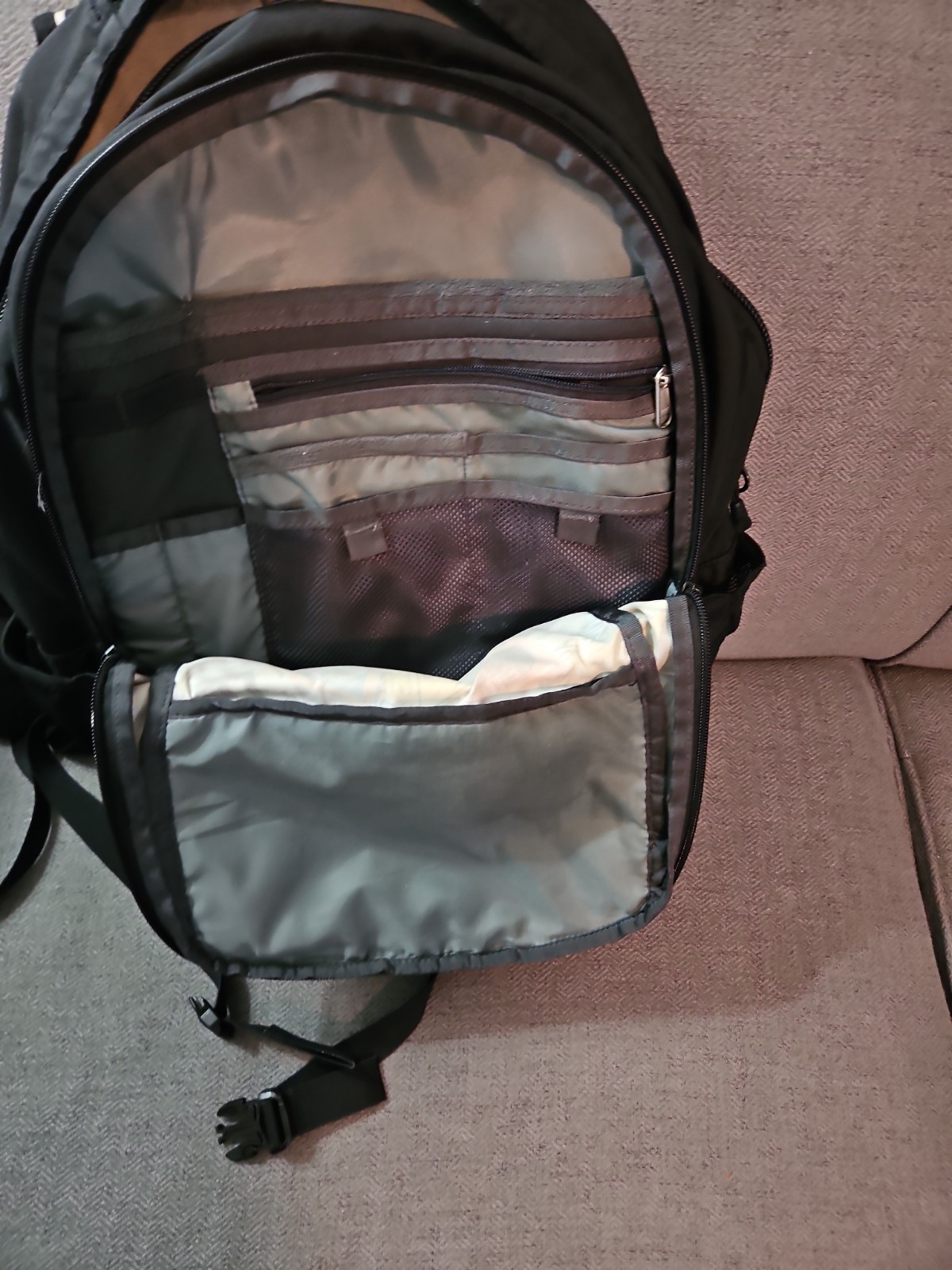 The North Face Hiking Trail Backpack Nylon Multicolor Stamped Camping Denali Bag