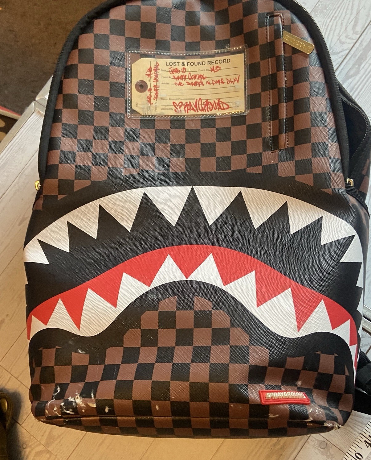 Sprayground Limited Edition Brown Checkered Shark Mouth Backpack Gold Zip School