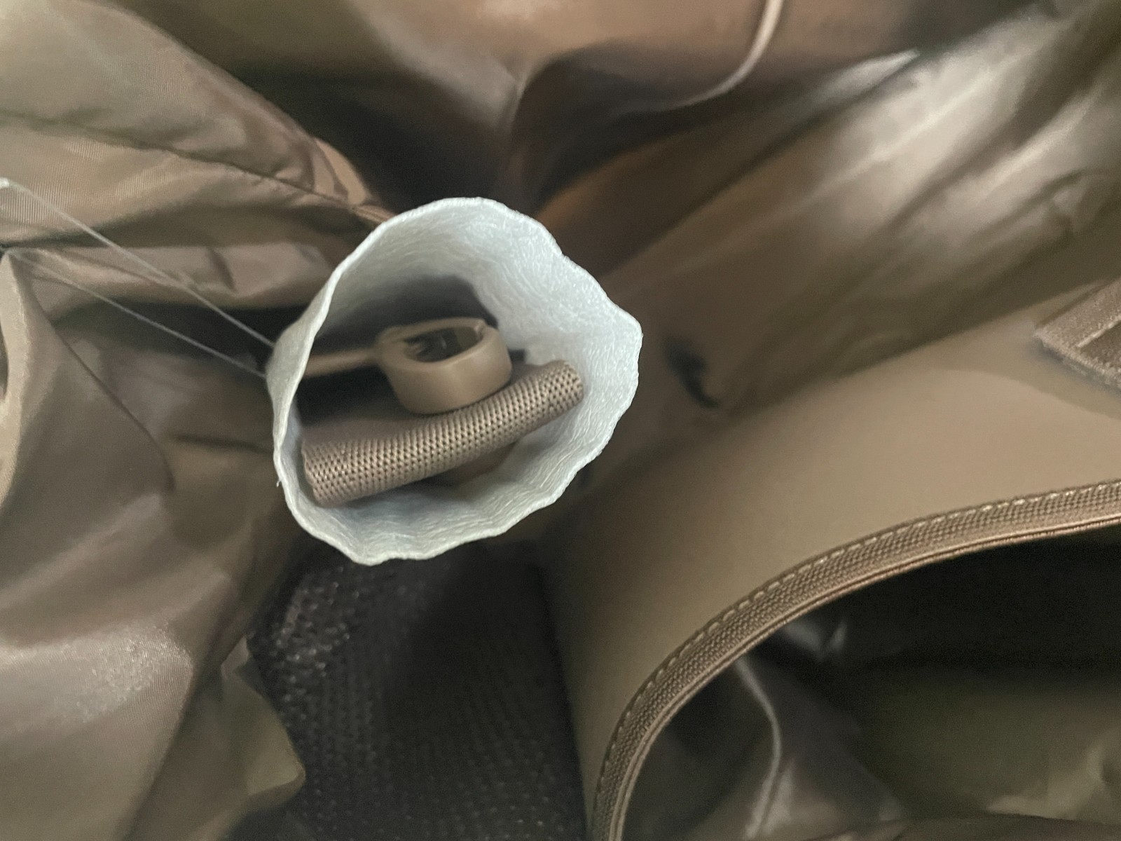 NWT QUINCE ALL DAY NEOPRENE DUFFLE TRAVEL DUFFEL BAG TRAVEL ESPRESSO MSRP $102