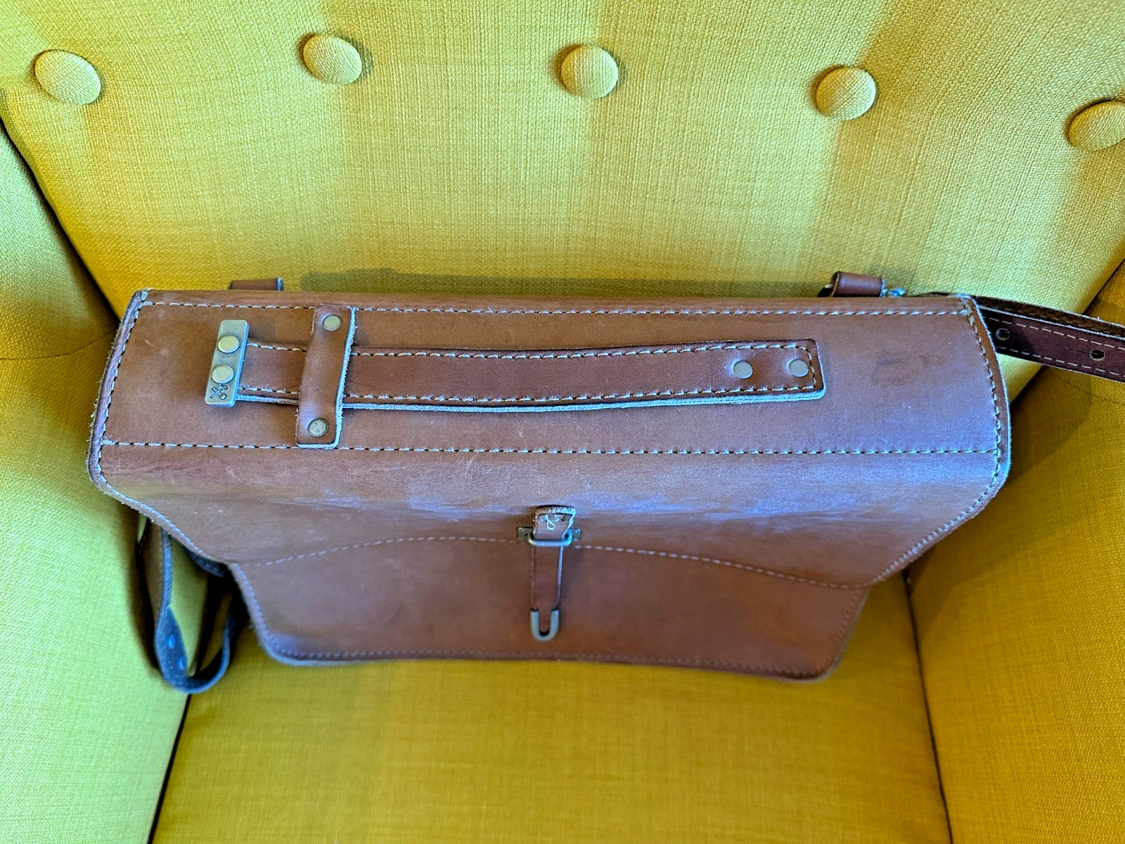 billykirk schoolboy satchel / briefcase, brown leather
