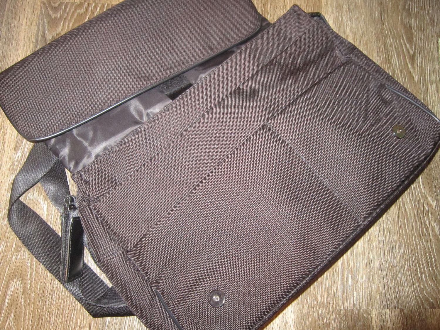 PORSCHE DESIGN Heavy Textured Canvas / Leather MESSENGER / LAPTOP BAG Black