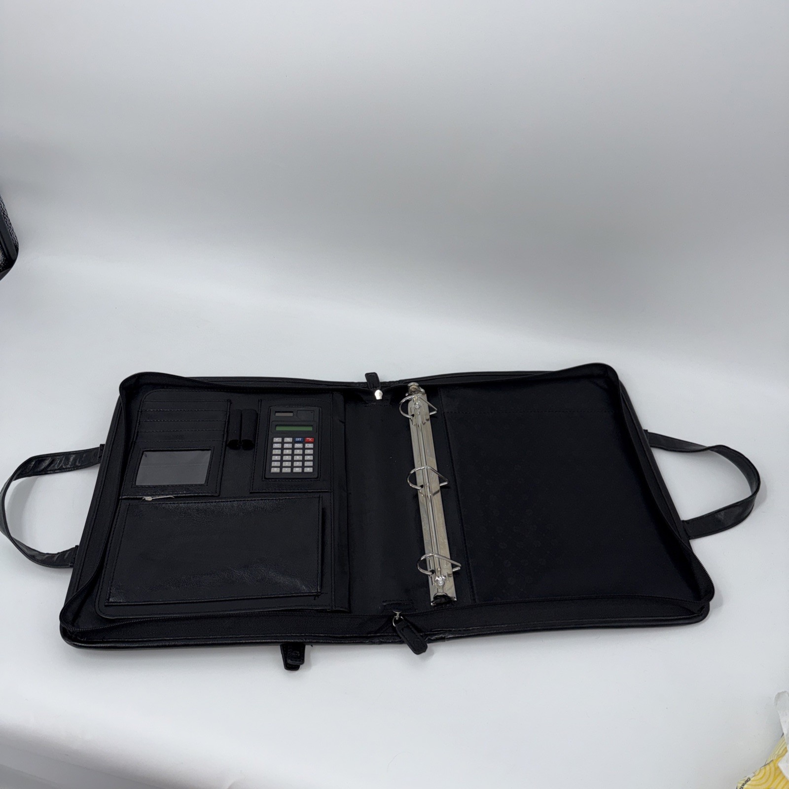 VTG Zip Brief Case/Laptop Foray 3 ring, Calc, zip pocket, cardholder, excel. con