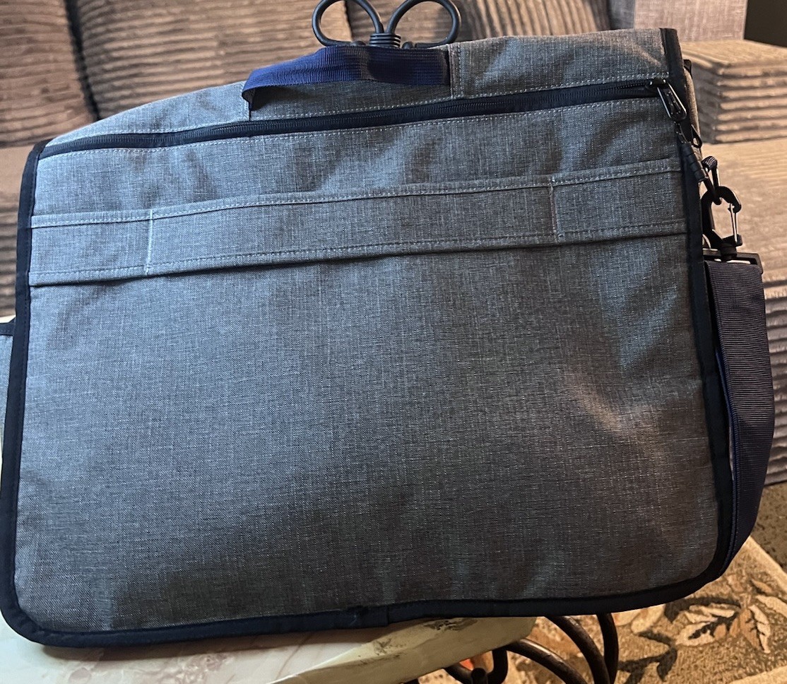 Timbuk2 Classic Messenger Bag Large Gray Navy Laptop Shoulder Crossbody