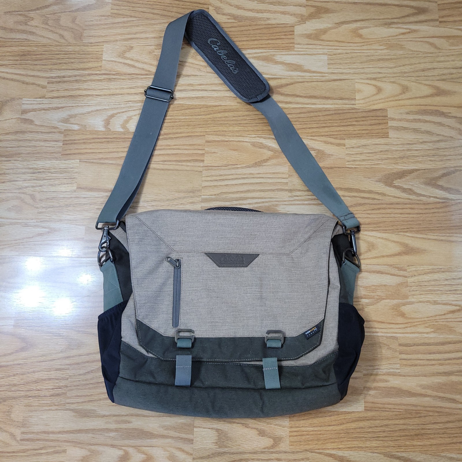 Nice Cabela’s Laptop Office Messenger Bag Corduva Fabric Shoulder Strap Inserts