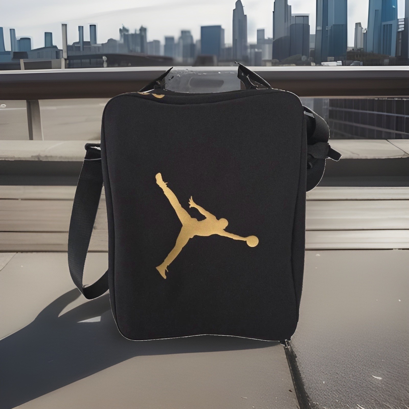 New Nike Jumpman Jordan Shoebox Bag Black Gold 9B0388-K5X SHOE BAG LARGE