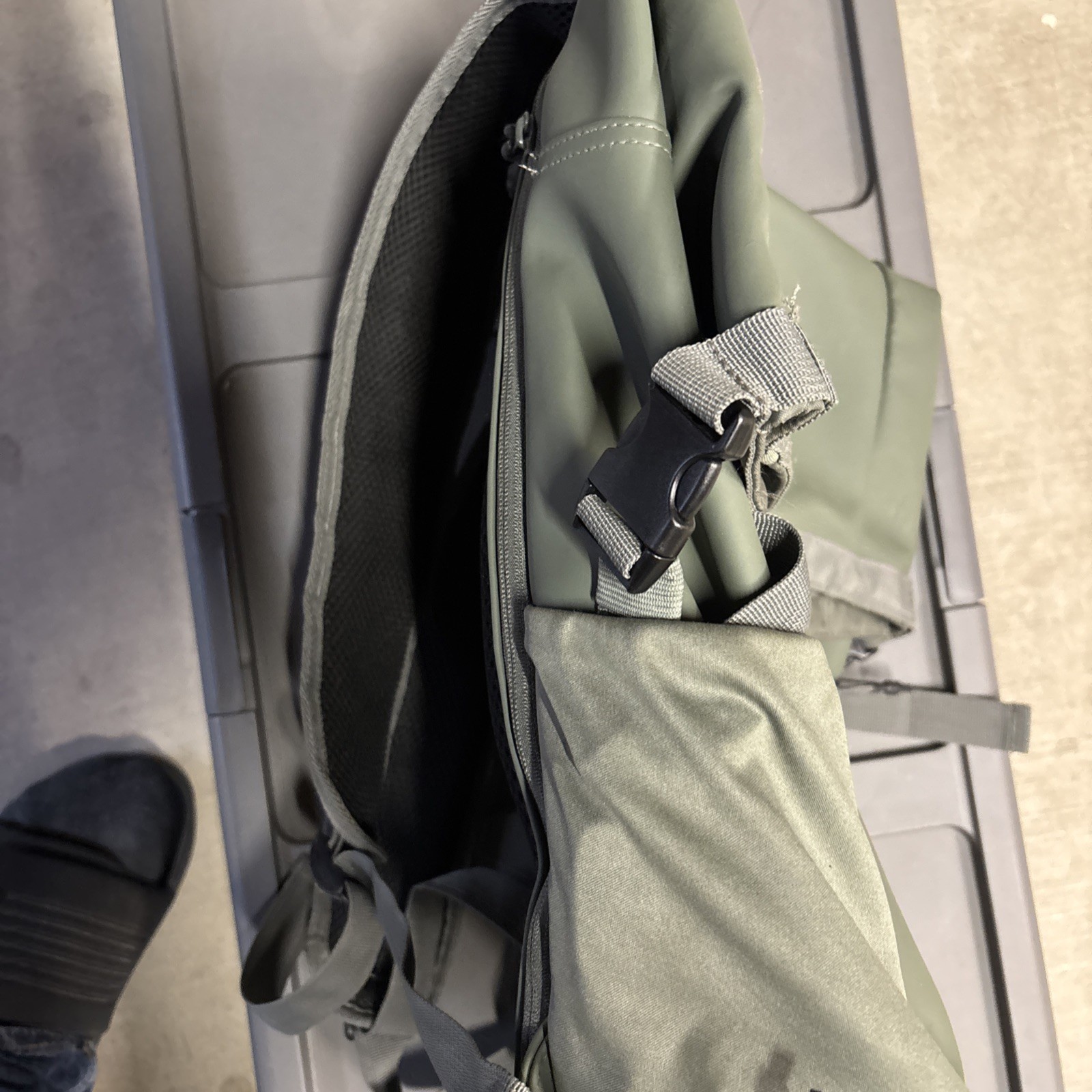 Gym Shark Backpack Men Women