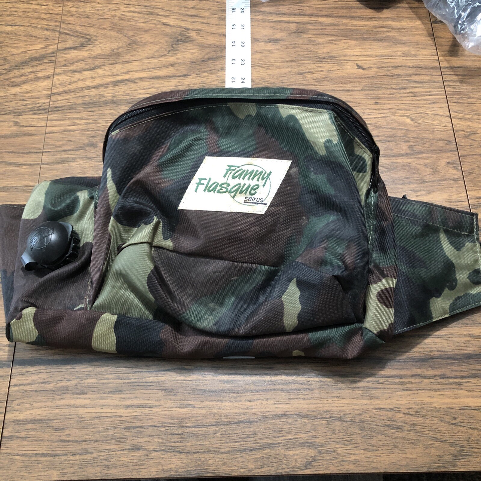 Vintage Camouflage Fanny Flasque Pack Retro Belted Waist Bag Flask Holds Liquid
