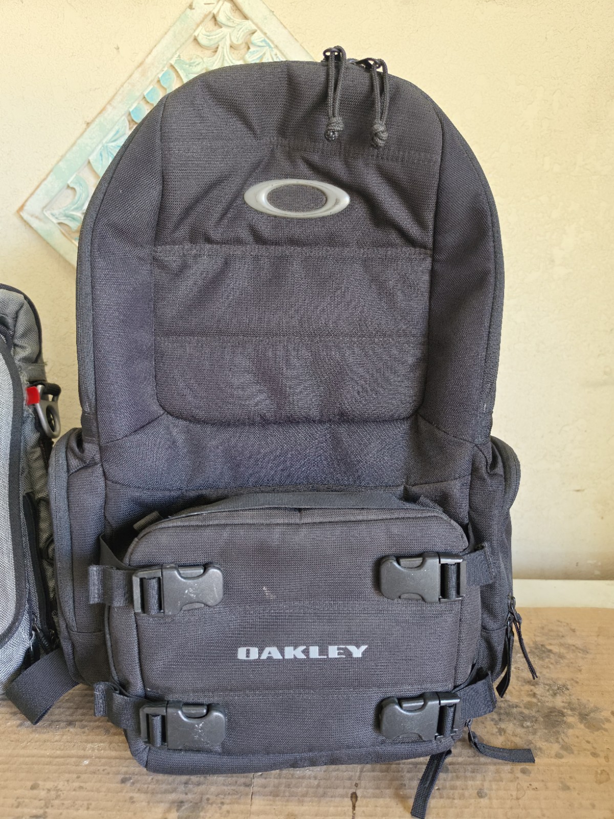 RARE OAKLEY Chamber Range Backpack Black Elite Special Forces Transport Day Pack