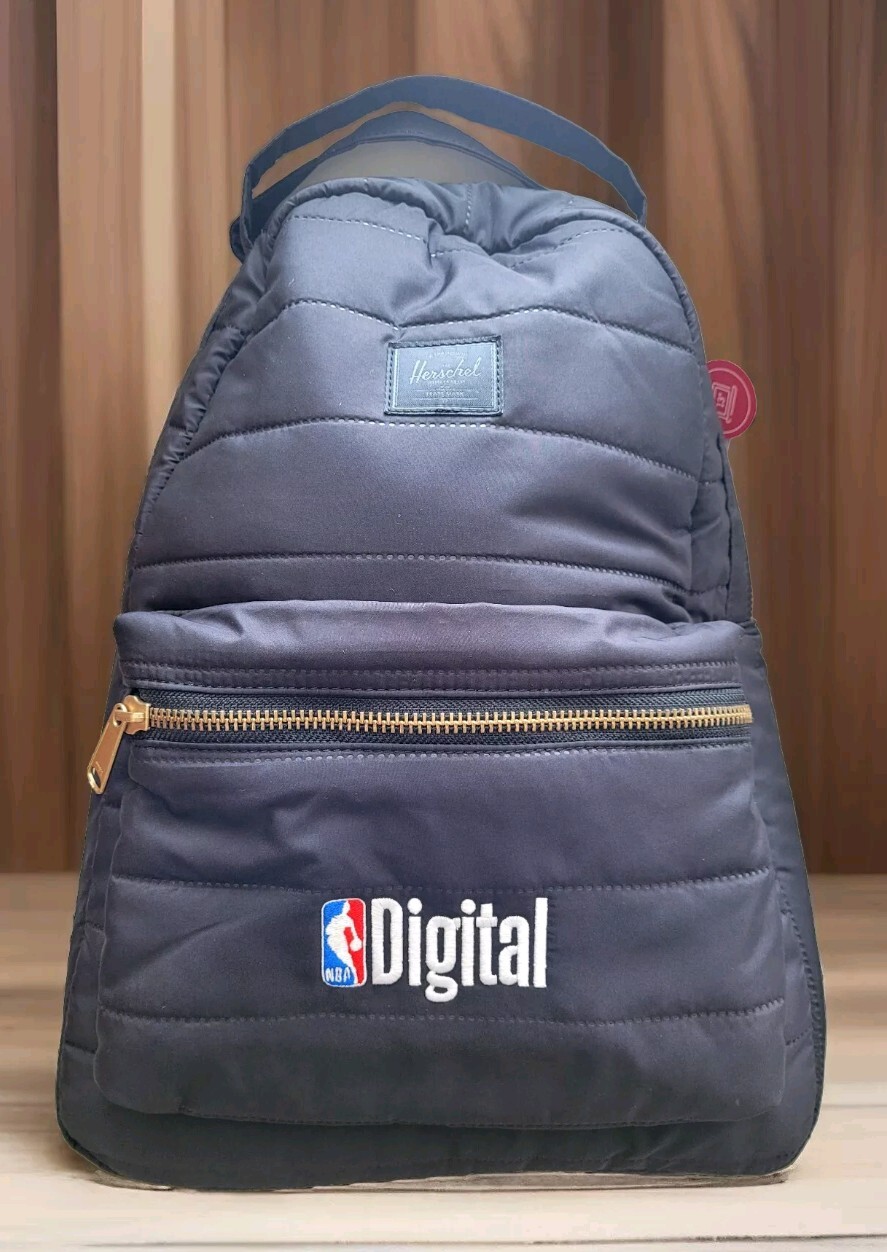 NICE! NEW Herschel Nova Mid Backpack 10503-03073 Quilted black Unisex NBA NWT