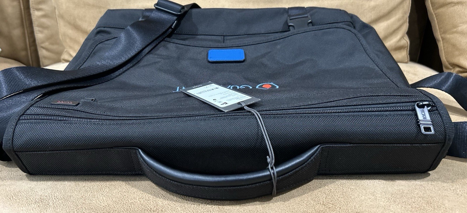 BNWT Tumi Corporate Collection Messenger Bag In Black. Never Used. MSRP: $250!