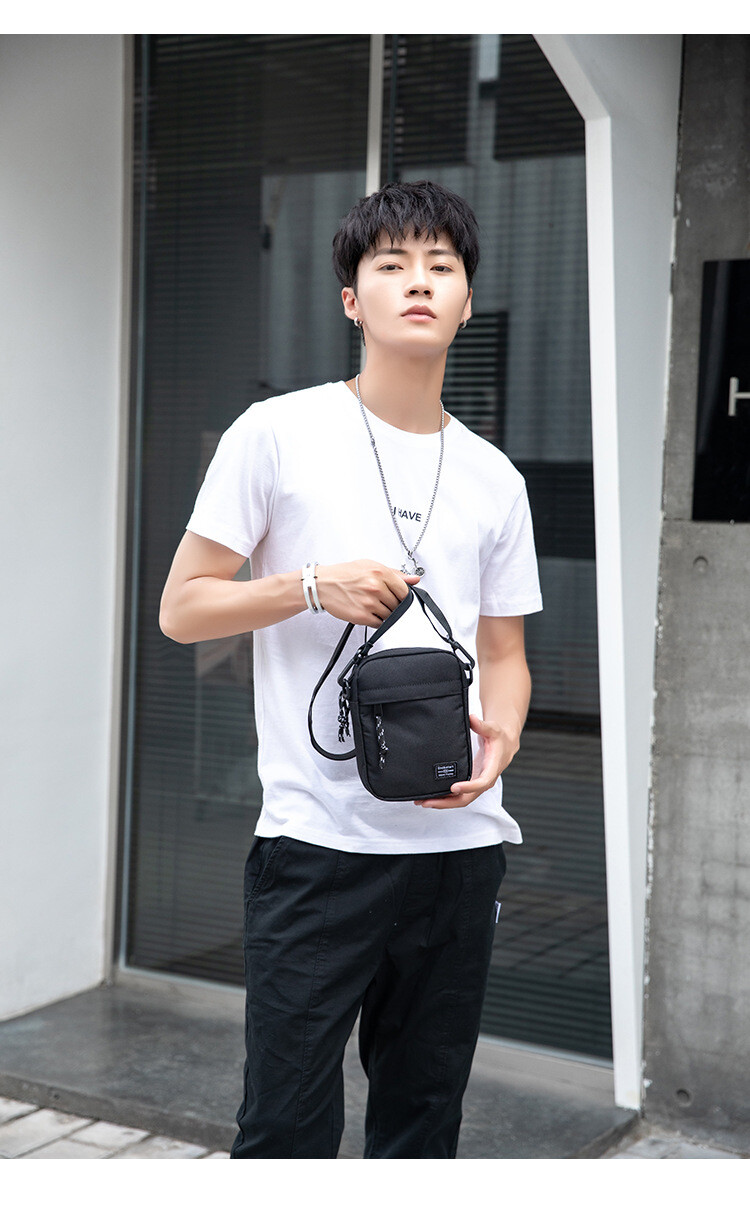 Men’s Small Chest Sling Bag Travel Hiking Cross Body Messenger Shoulder Bag