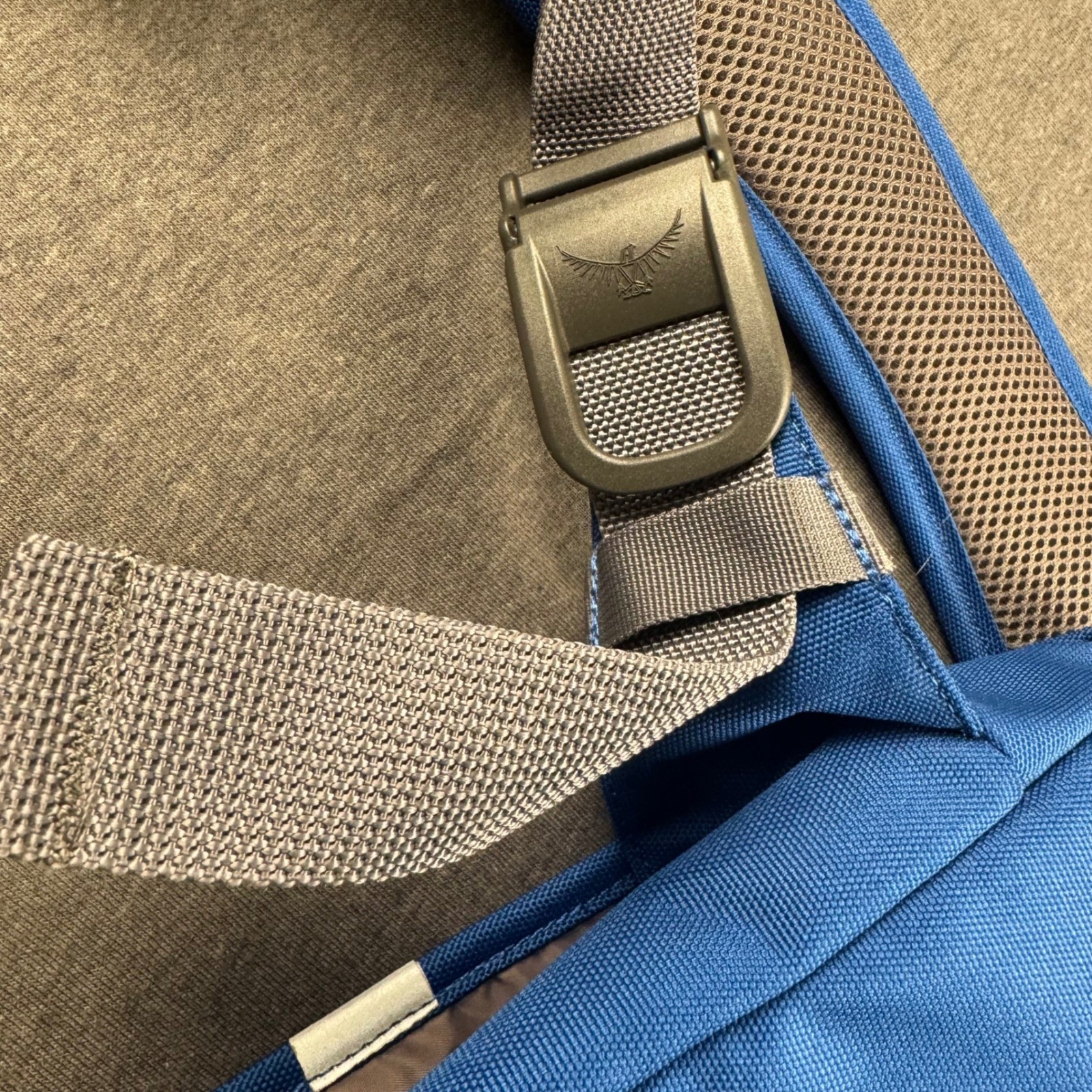Osprey Backwoods Messenger Bag Blue Canvas Shoulder Crossbody Laptop Bag