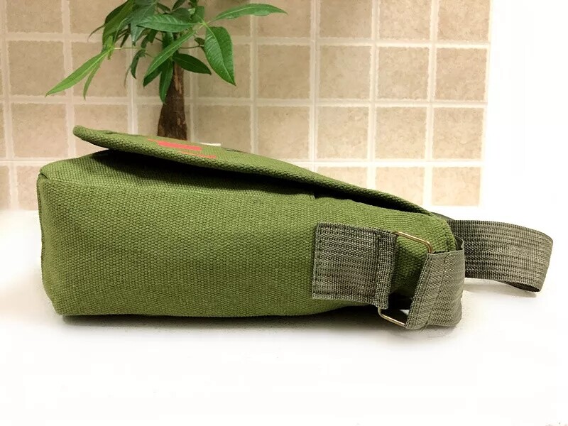 China Chairman Mao “Service to the People” Shoulder Bag Green Messenger Bag