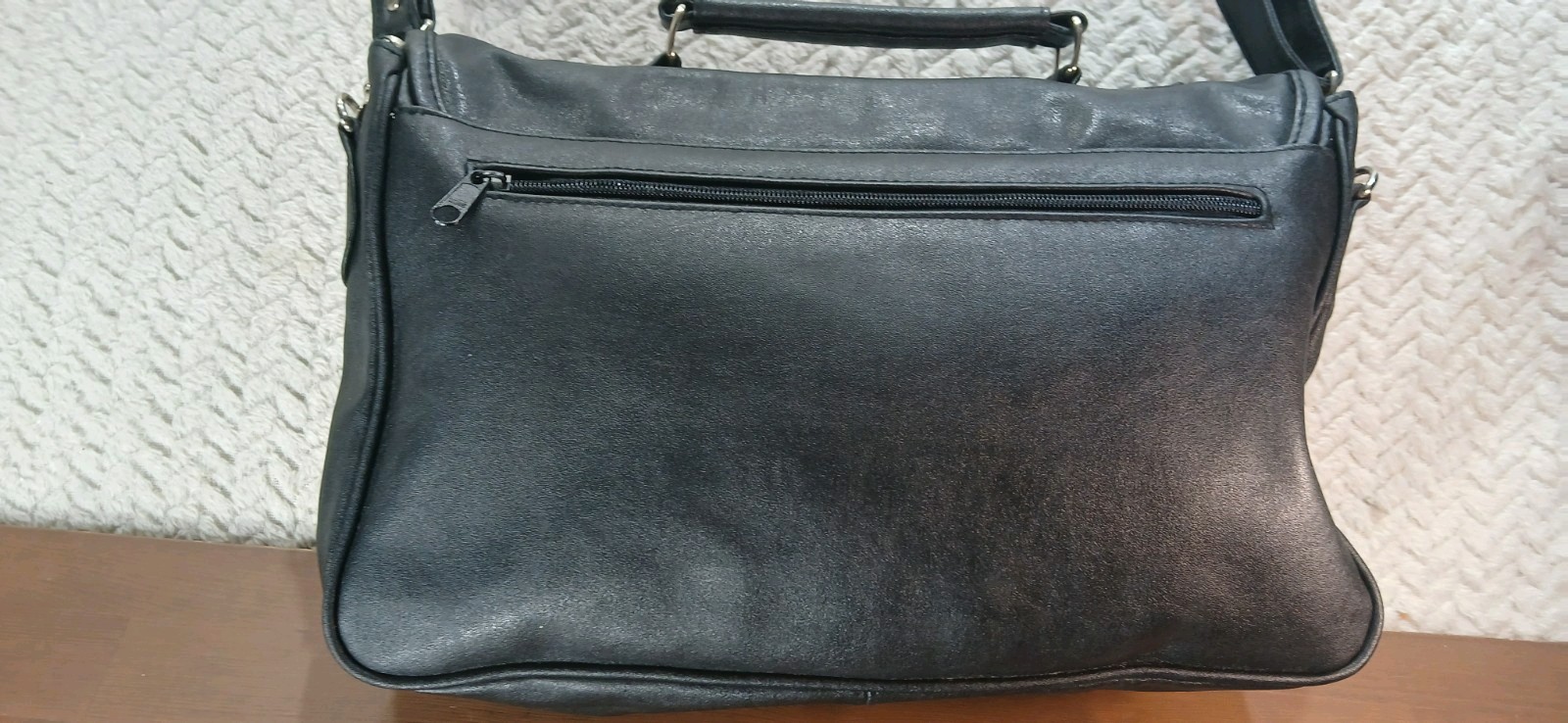 Unicco – Black Leather Bag – Document Holder – 12.5 x 8 x 3″ – Excellent Cond