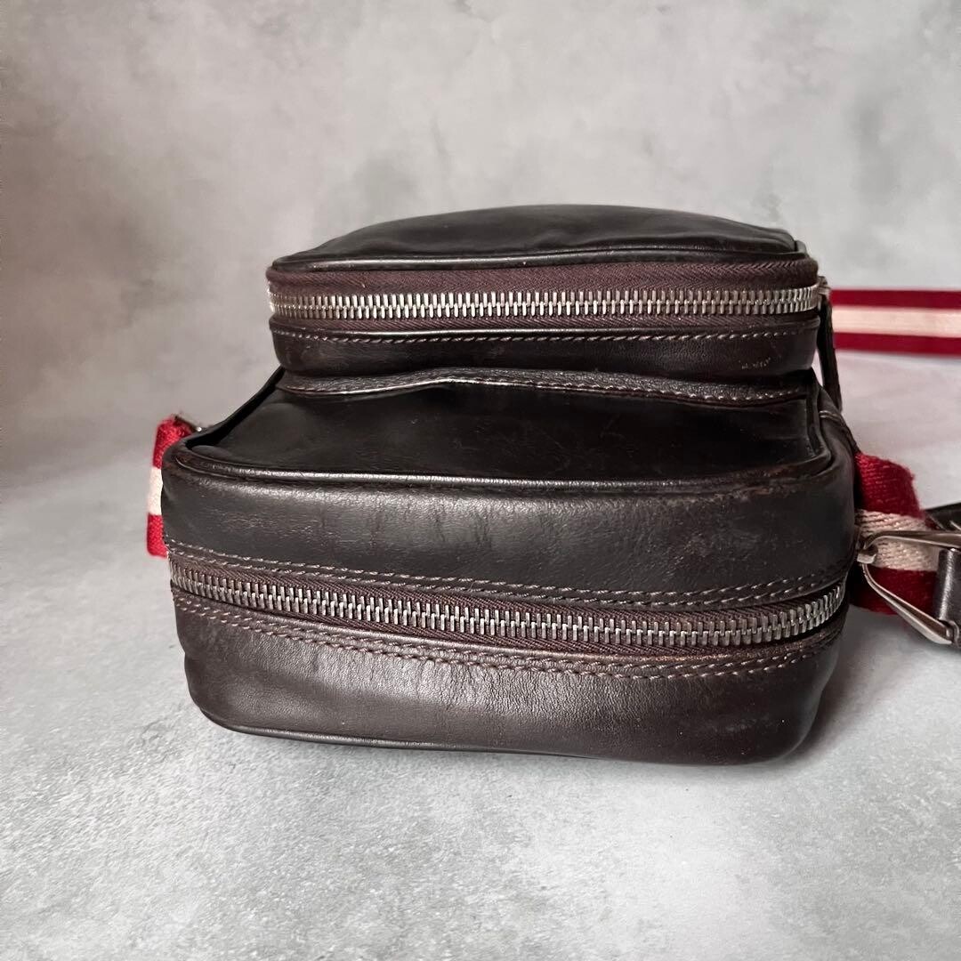 Bally Brown Leather Trainspotting Shoulder Bag Men Zipper Vintage 16x21cm