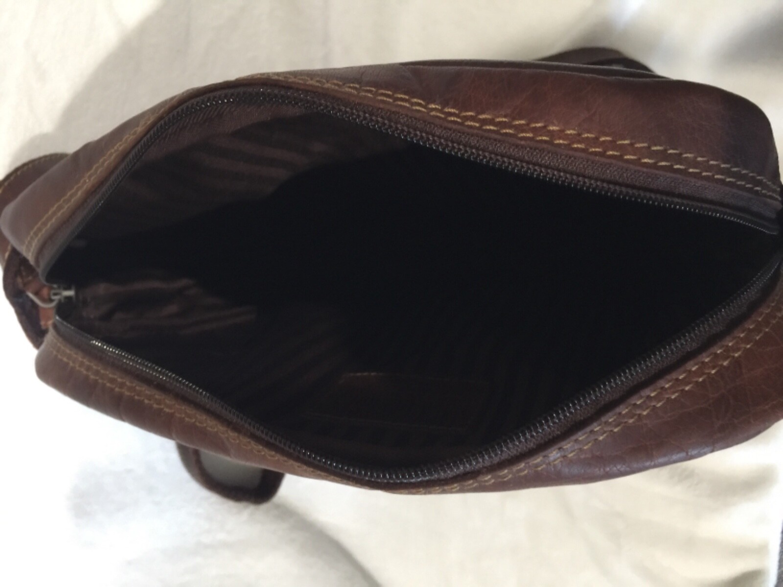 Jack Georges Voyager Collection Full Size Crossbody 7206 brown