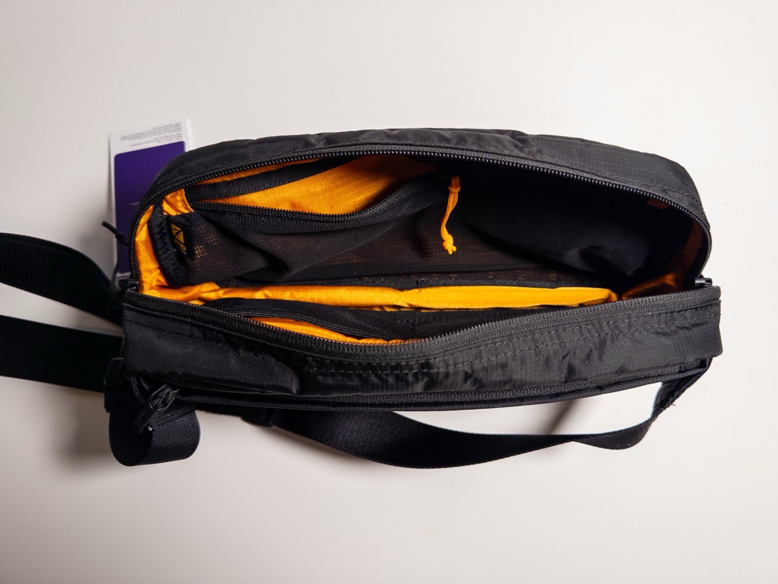Tomtoc Aviator 3.5l Sling Black