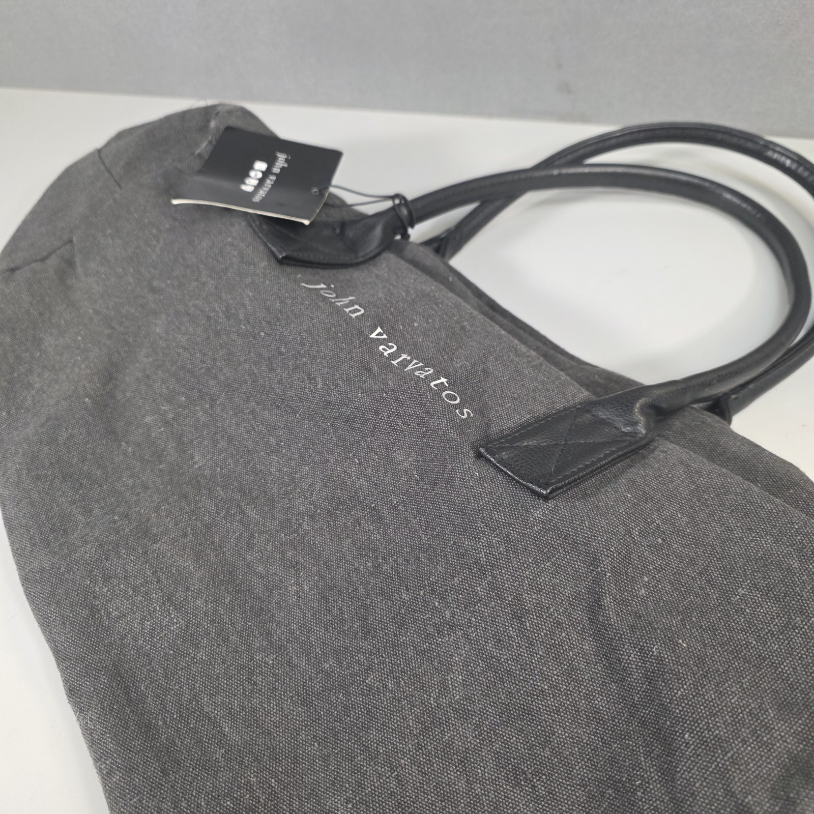John Varvatos Weekender Bag Tote Duffel Bag Gray Medium Travel Zip Around NWT