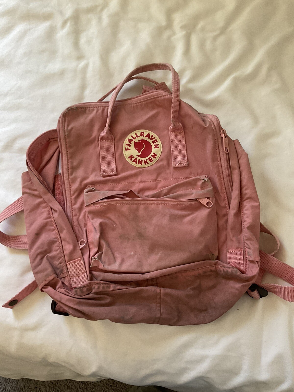 Fjallraven Kanken Everyday Outdoor Durable Comfy Backpack – 312 Pink / 23510