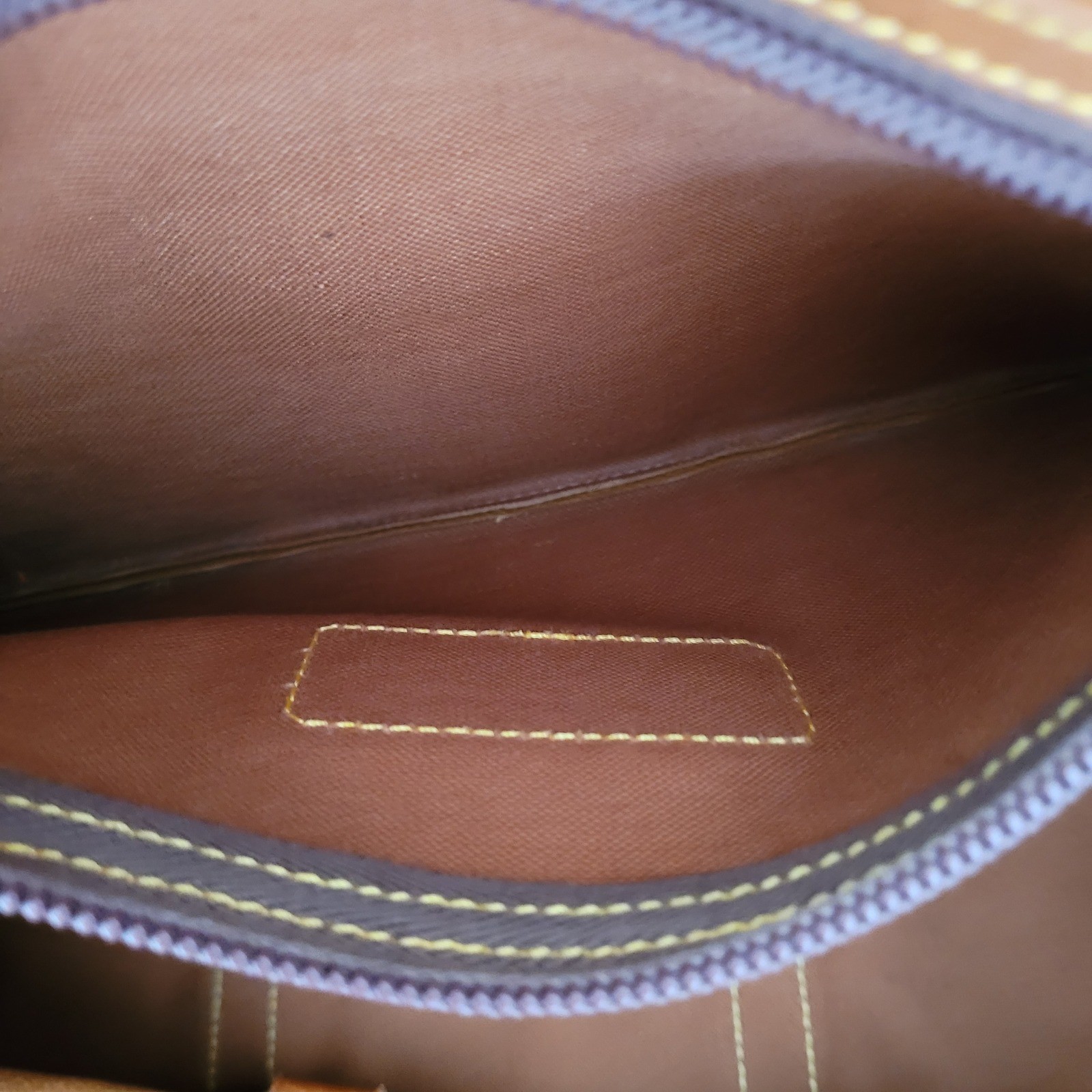 Hunting World Vintage Tan Leather Trim Duffel Bag Travel Weekender Large