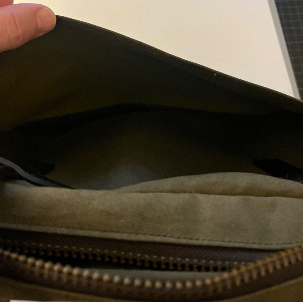 Filson Tin Cloth Compact Briefcase Otter Green Quick Shipping