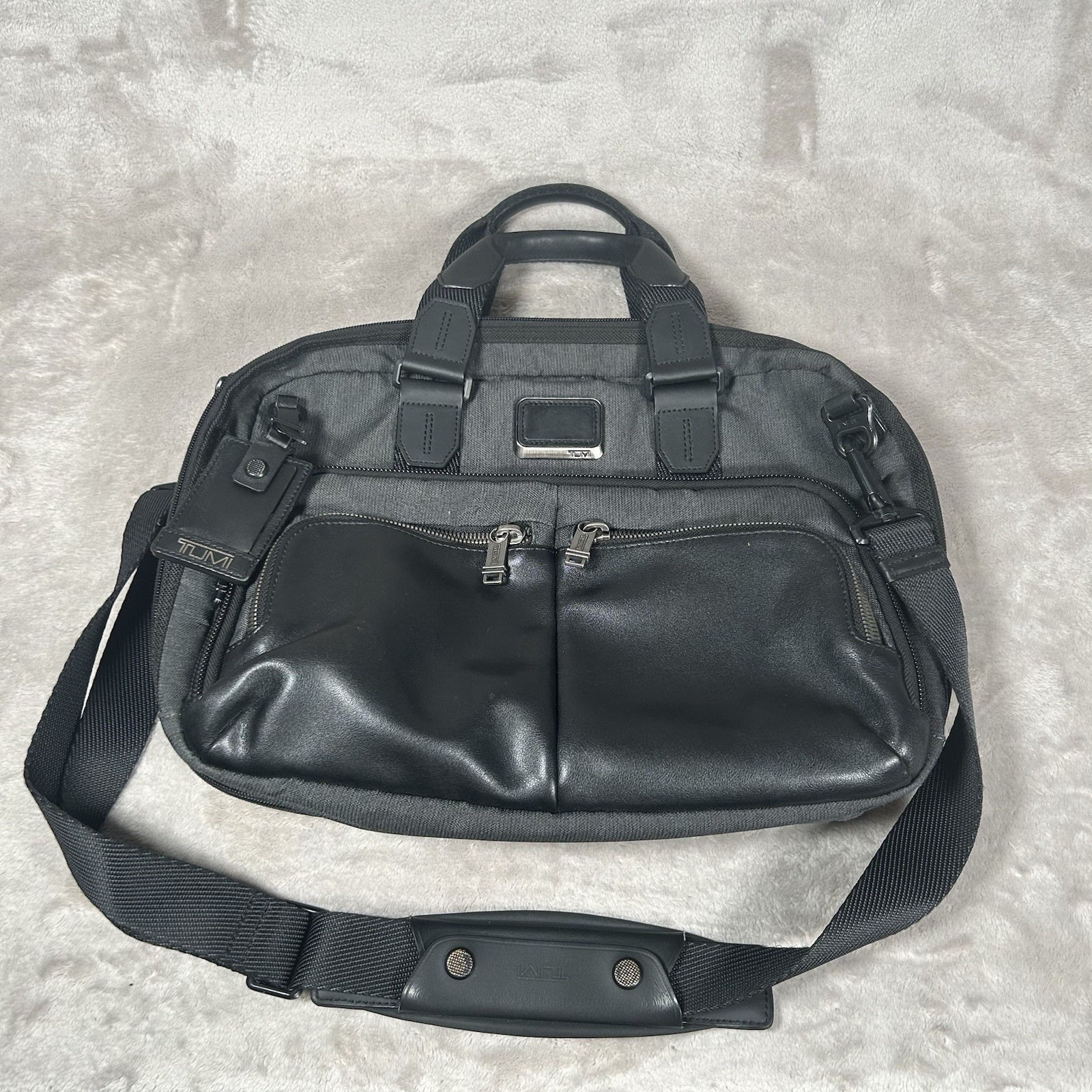 TUMI Alpha Bravo Albany Slim Commuter Brief Black Nylon Ballistic Leather EUC