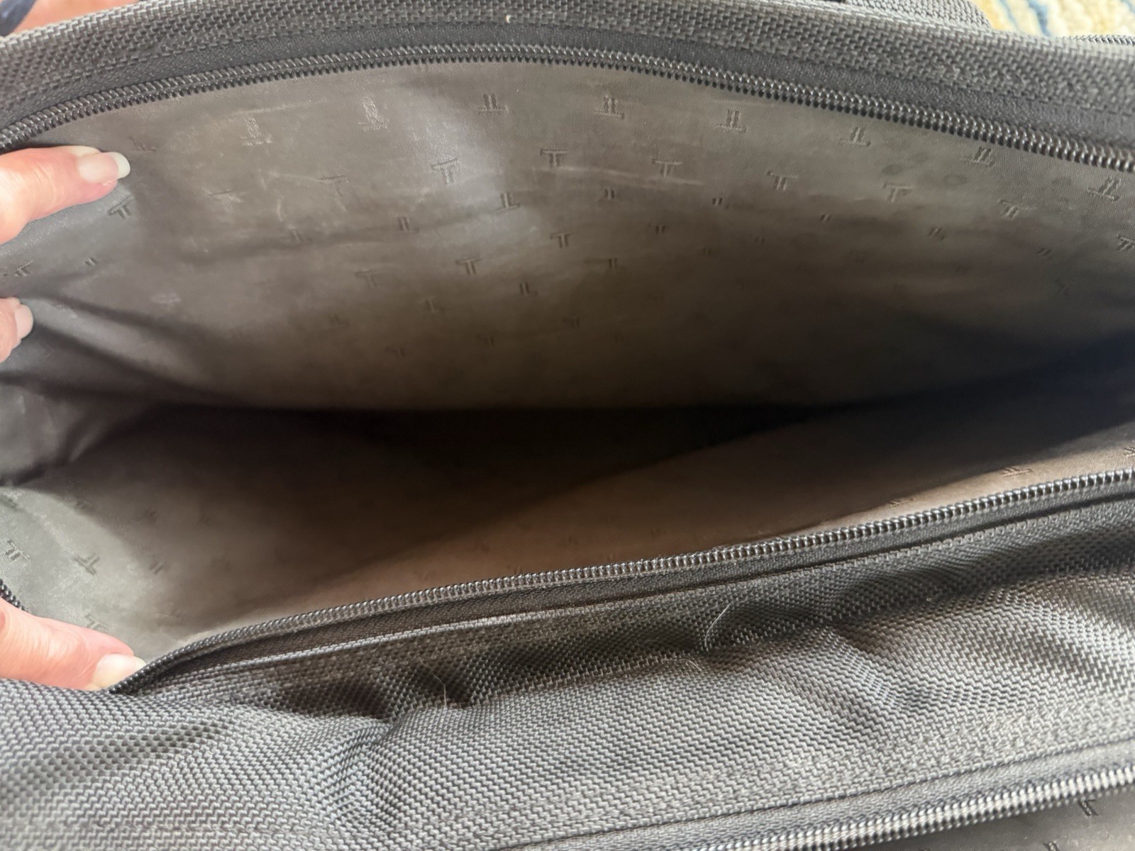 TUMI Alpha Medium 15 -inch Expandable Briefcase with Removable Padded Strap-Used