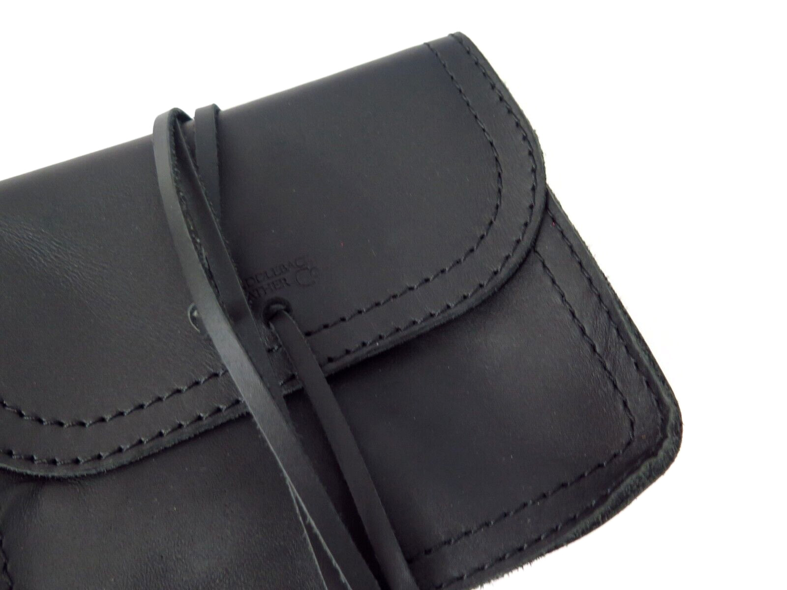 Saddleback Leather 6.5″x5.5″x1.5″ CLASSIC CABLE BAG Black