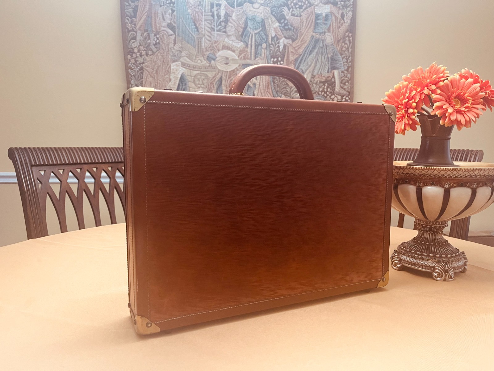 LLADRO “CALIFORNIO” Vintage Tan Leather Briefcase / Attaché / Trunk – SPAIN