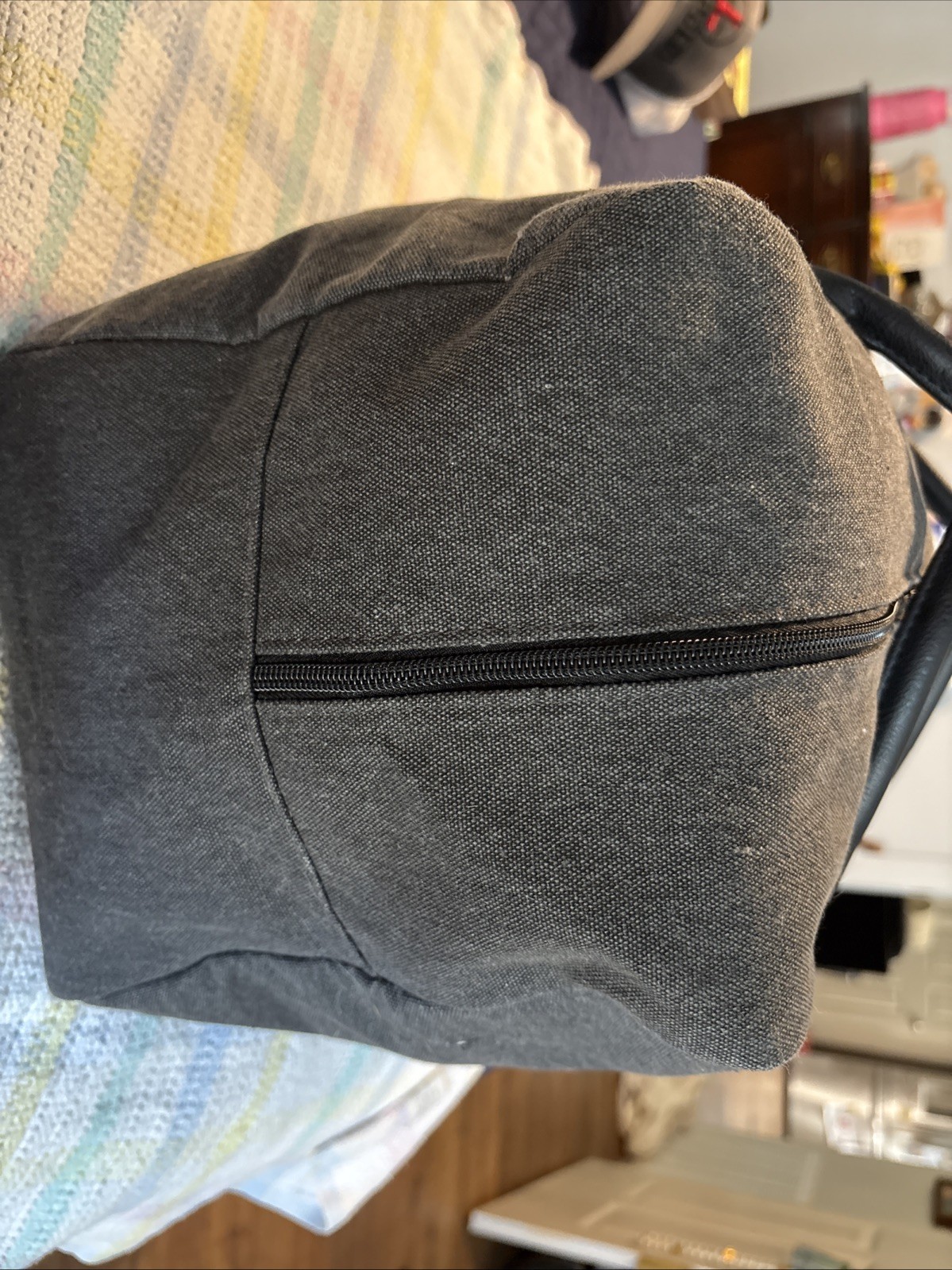 Duffle Bag John Varvotas Men’s Dark Gray Canvas Handled Weekender Gym Tote