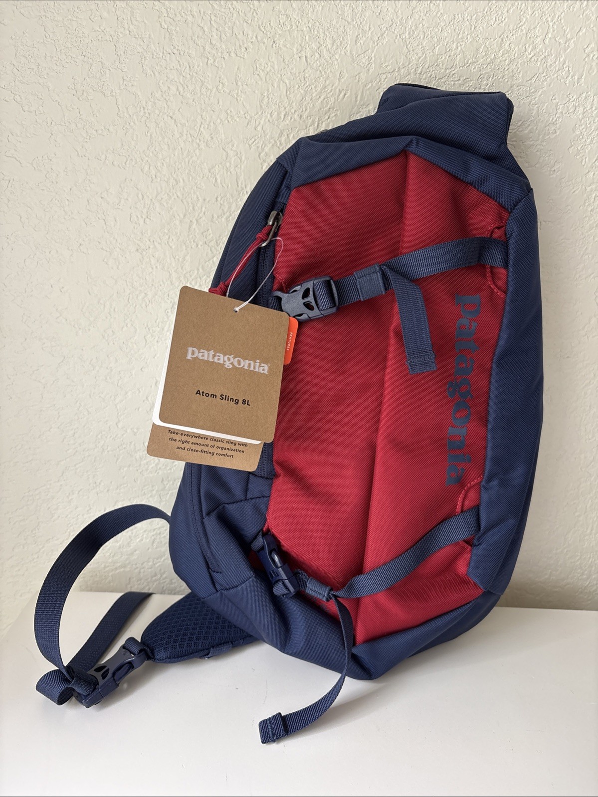 Patagonia Atom 8L Classic Red/ Blue Crossbody Sling Bag Backpack Hiking Travel