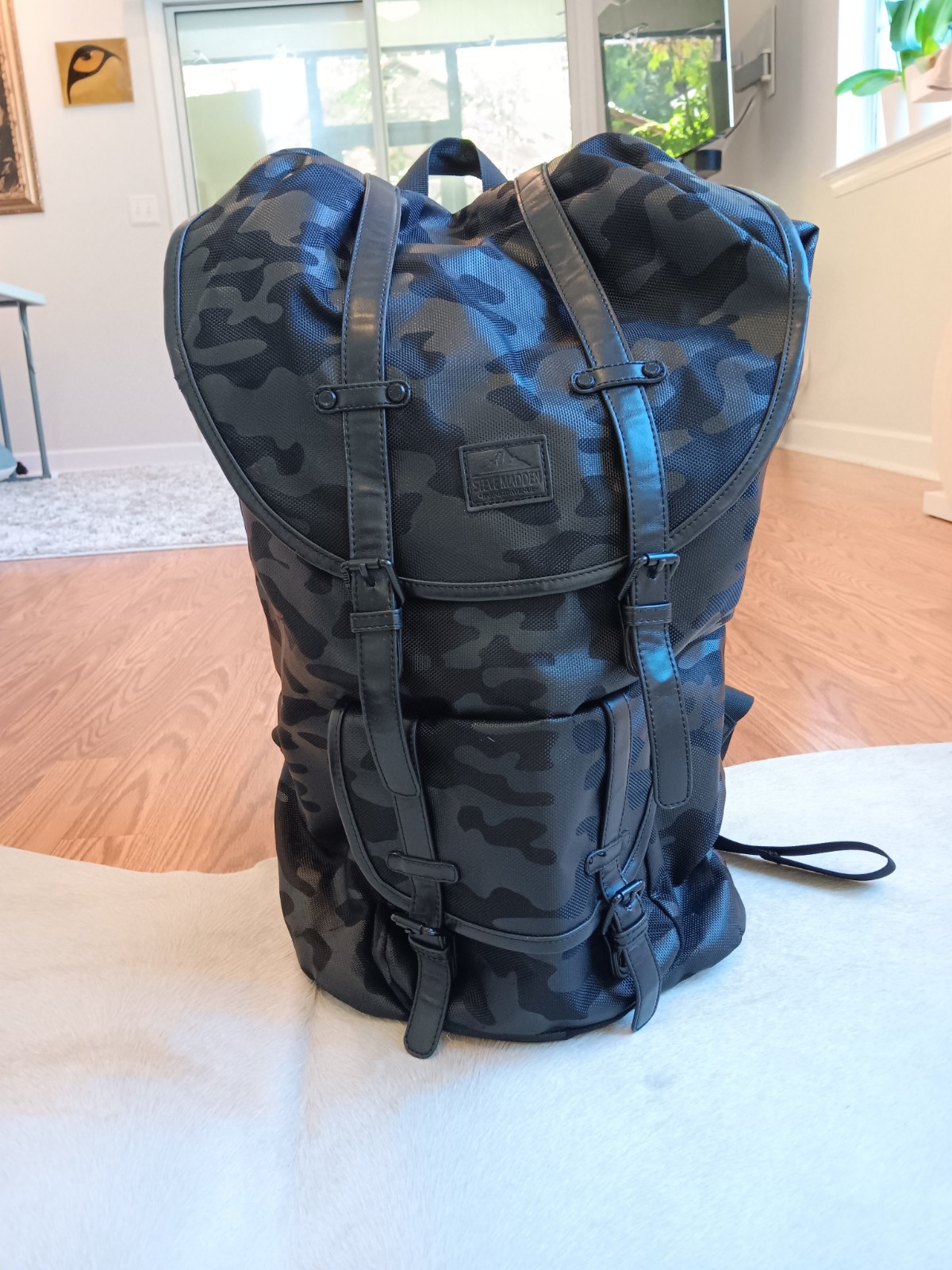 Steve Madden Black CAMO LAPTOP PADDED / Nylon Large Messenger BACK PACK