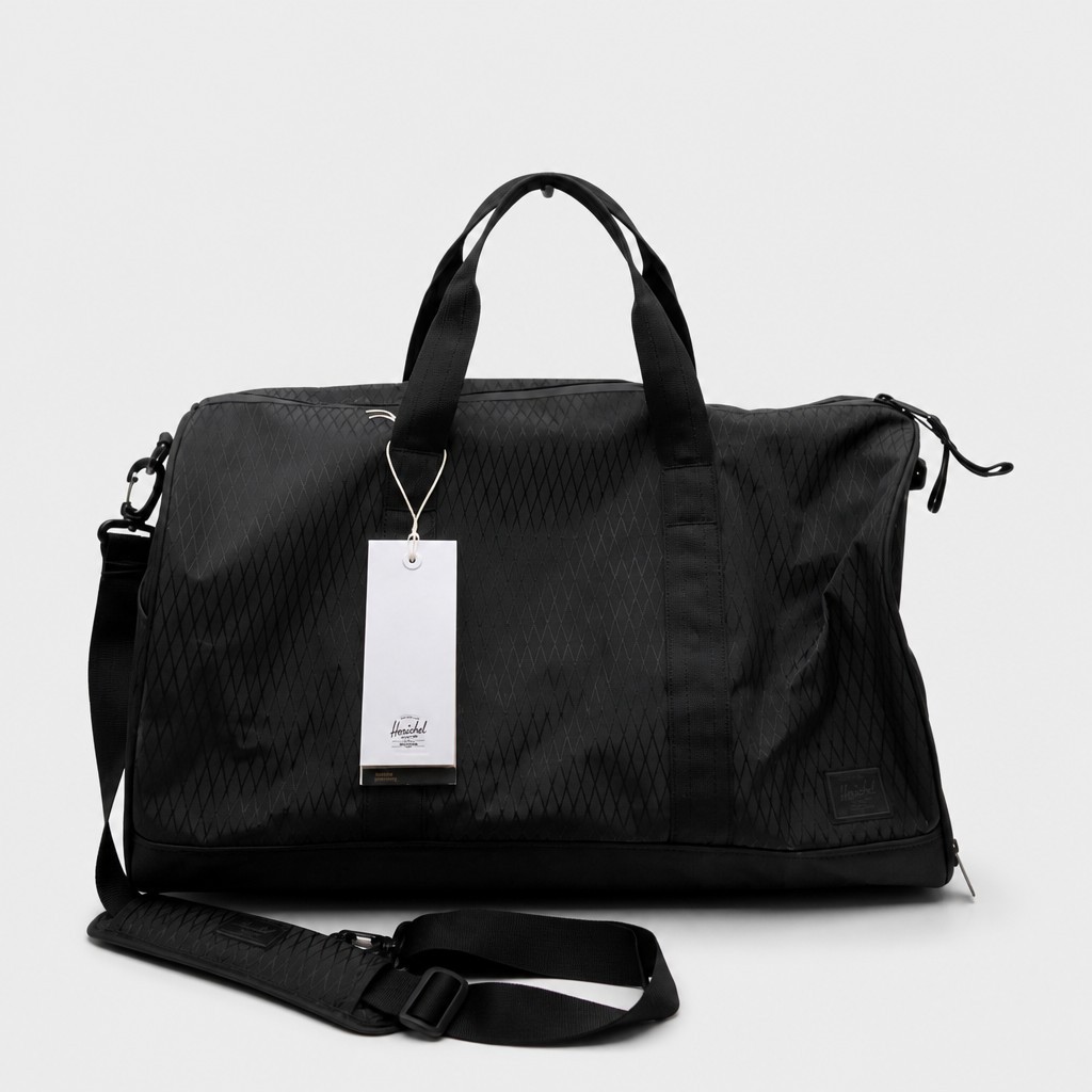 Herschel Supply Co. Noveltm Black Duffle Tote Bag NWT