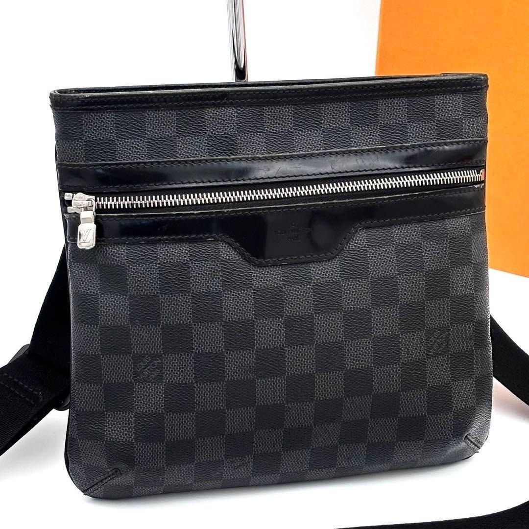 LOUIS VUITTON Damier Graphite Tomas Crossbody Shoulder Bag Black Men